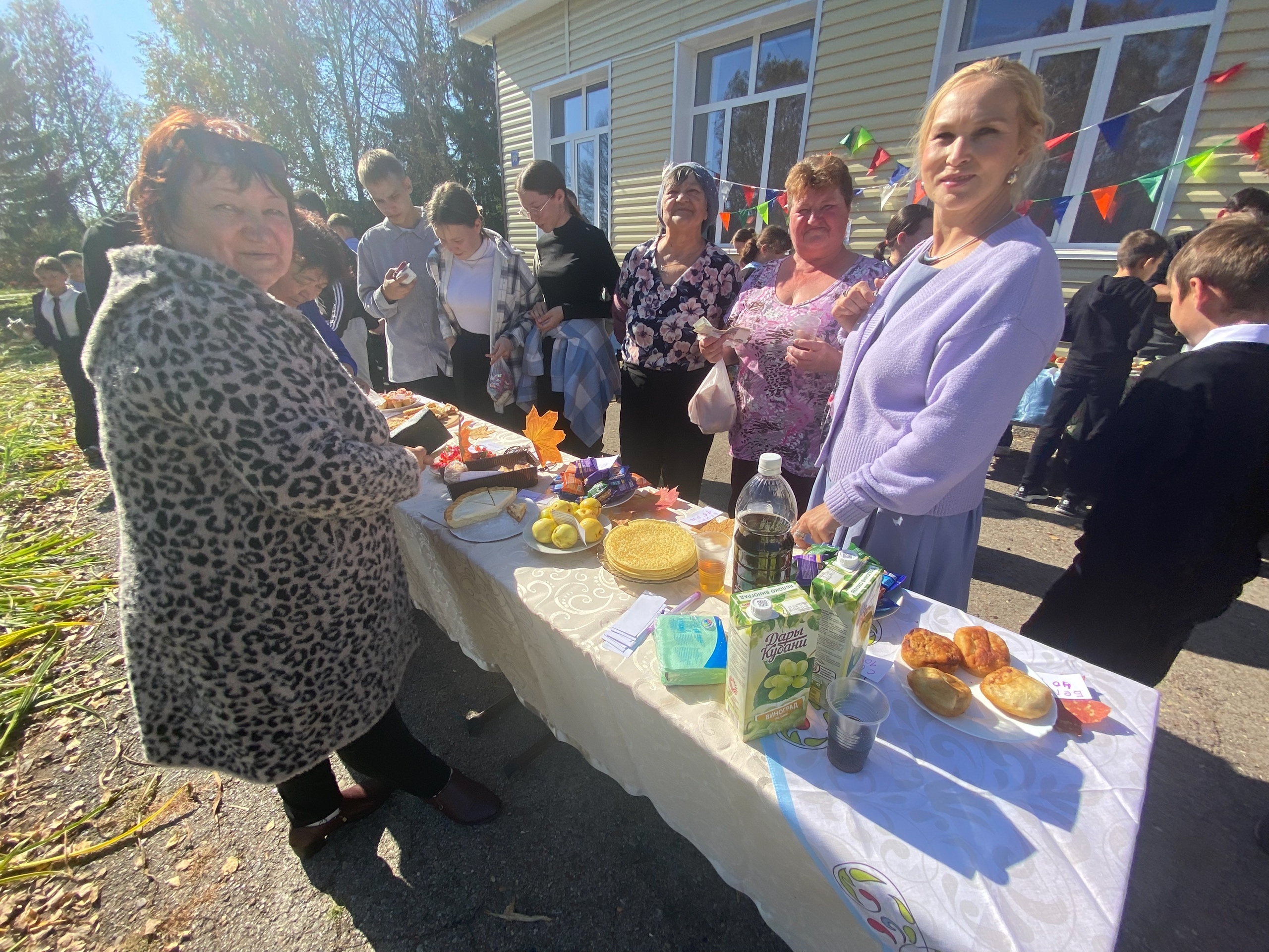 Хушăлкари вăтам шкулта Кӗрхи ярмӑркка иртнӗ