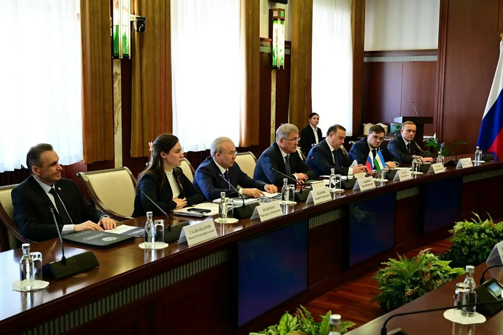 Пушкӑртстан Пуҫлӑхӗ Беларуҫăн РФ посолĕпе тӗлпулу ирттернӗ