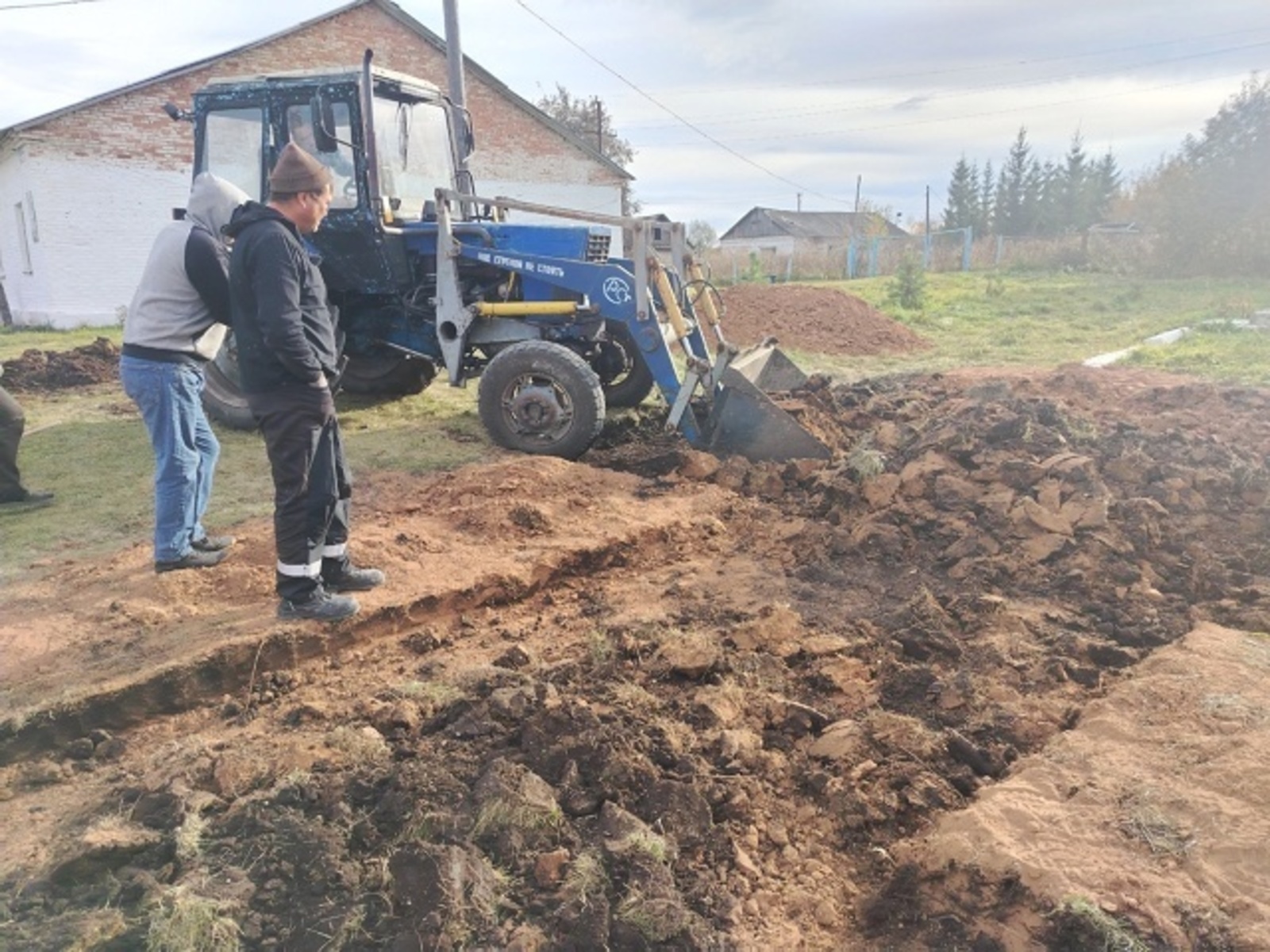 Кистенлӗпуçĕнче обелиска юсас ӗҫ пырать