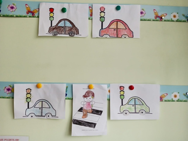 Кӗҫӗн ушкӑн воспитанникӗсем светофорăн тĕсĕсене аса илнĕ