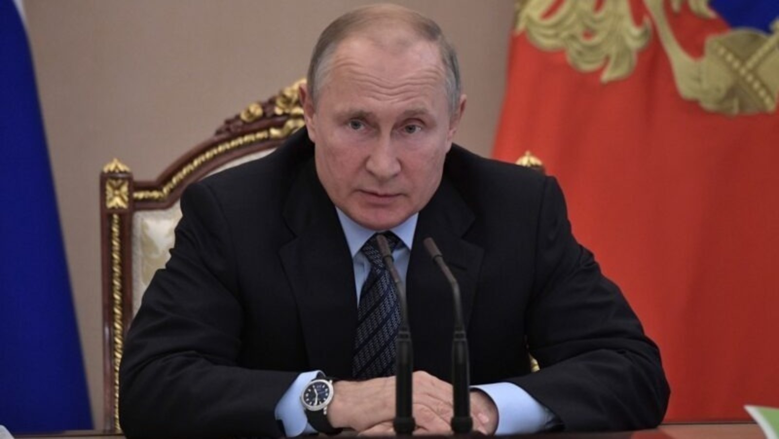 Путин Раҫҫейре митинг ирттермелли правилӑсене хытатнă
