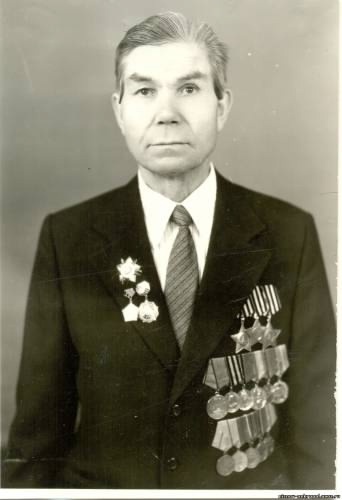 Пирӗн ентешсем - Совет Союзӗн Геройӗсем