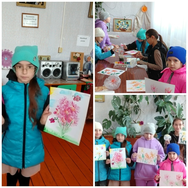 Михайловкӑри Культура çуртĕнче целлофан пакетпа усӑ курса ӳкермелли иртнĕ