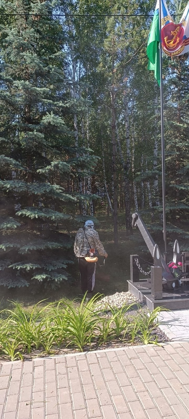 Пишпÿлекри 1-мĕш вăтам шкул коллективӗ экологи субботникĕ ирттернĕ