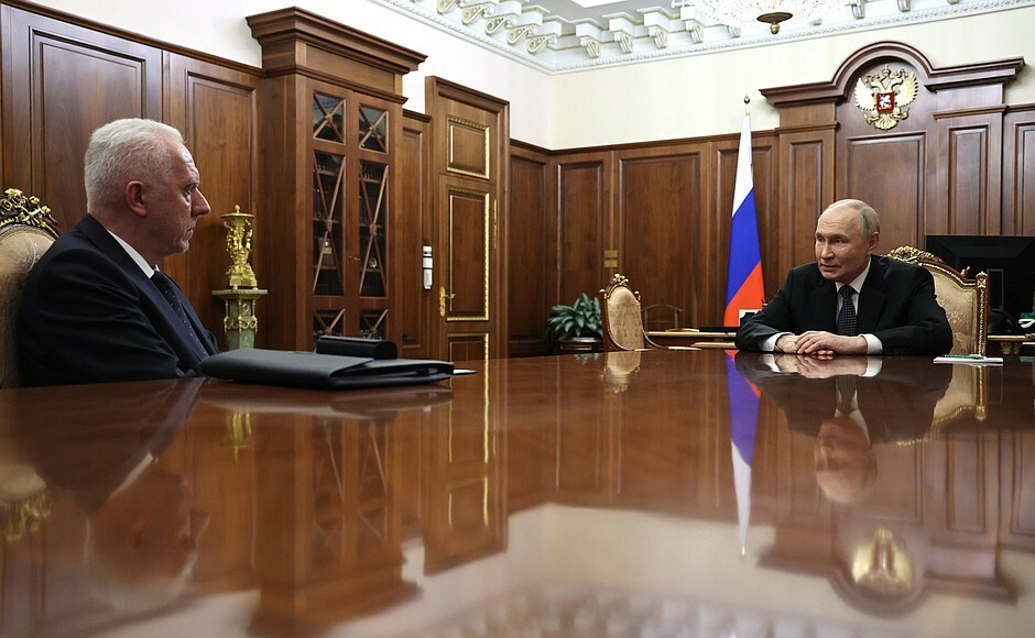 Путин Раҫҫей гражданӗсен прависене туллин пӑхӑннин пӗлтерӗшне палӑртнӑ