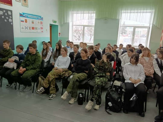 Пишпÿлекри 2-мĕш вăтам шкулăн библиотекинче кăсăк тӗлпулу иртнĕ