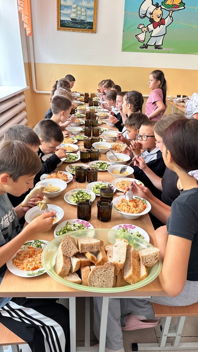 Пишпÿлекри 2-мĕш вăтам шкулта çуллахи лагерь уçăлнă