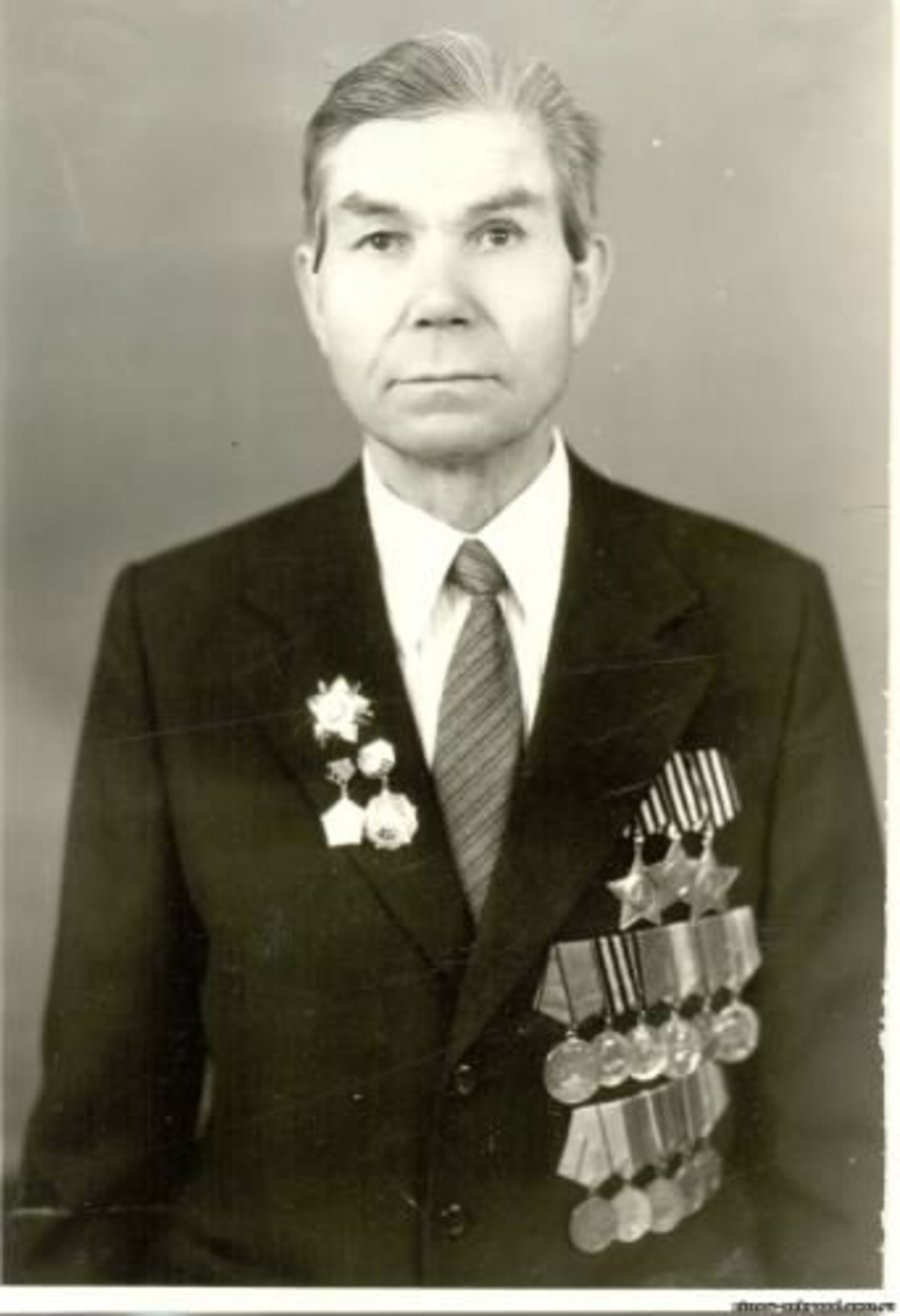 Пирӗн ентешсем - Совет Союзӗн Геройӗсем