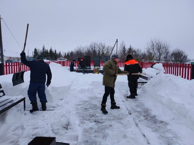 Кистенлӗпуçĕнче «Обелиск патне çул» патриотла акци йĕркеленĕ