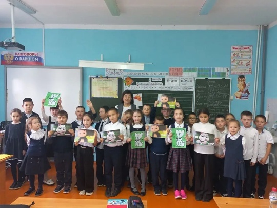 Банк ӗҫченӗ ачасем патӗнче хӑнара: укҫа тыткалама вӗренетпӗр