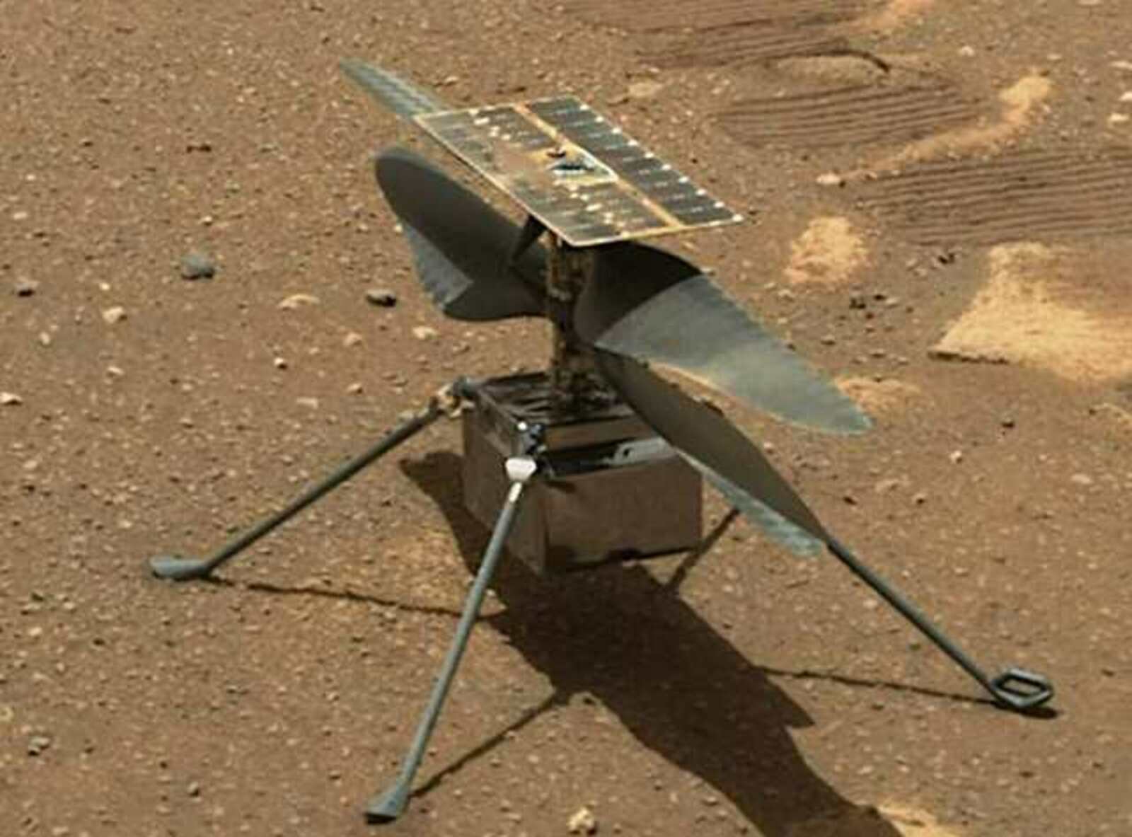 Ingenuity Марс ҫинче ҫулталӑка яхăн вӗҫсе ҫӳрет