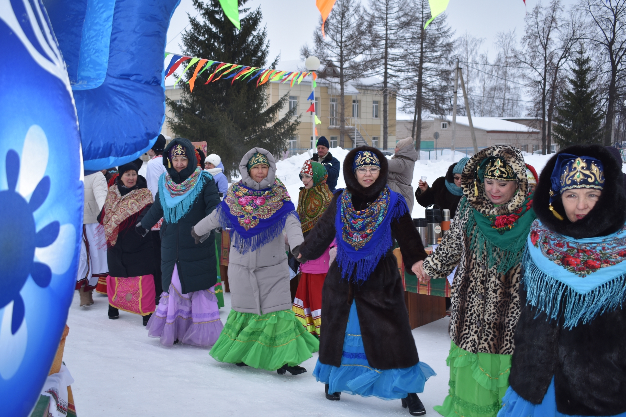 Пишпӳлекре Раҫҫей халӑхӗсен пӗрлӗхӗн çулталӑкне уçнă