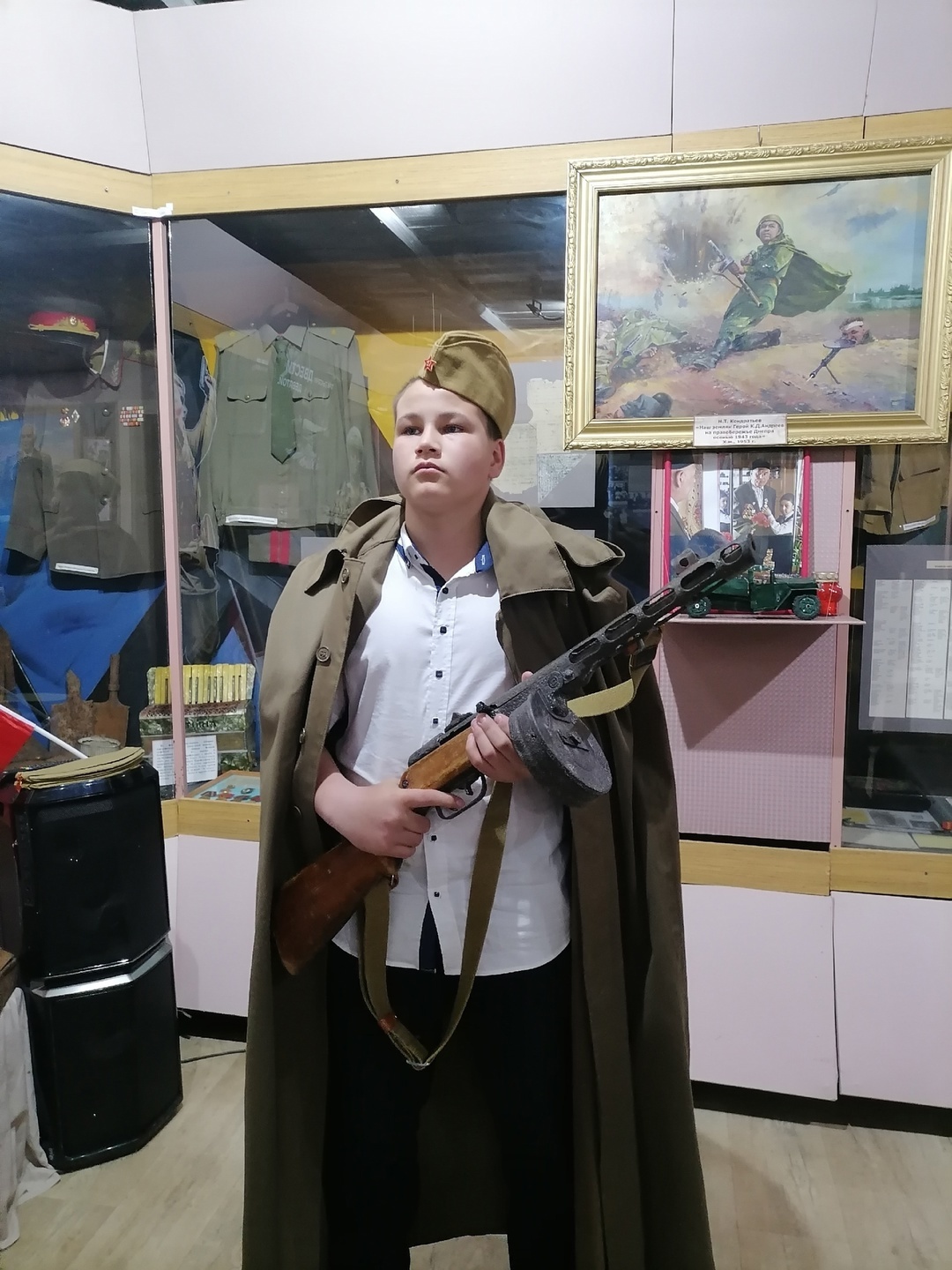 Шкул ачисем музейре экскурсинче пулнă