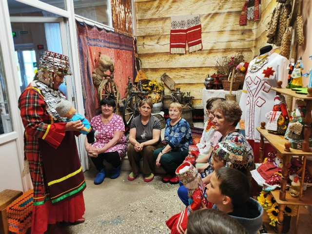 «Илем çӑлкуҫӗсем» фольклор сехечӗ