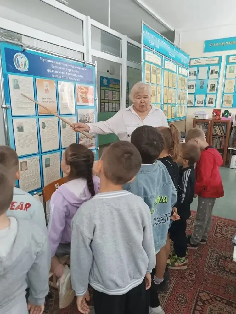 Пулас пĕрремĕш классем шкулпа паллашнă