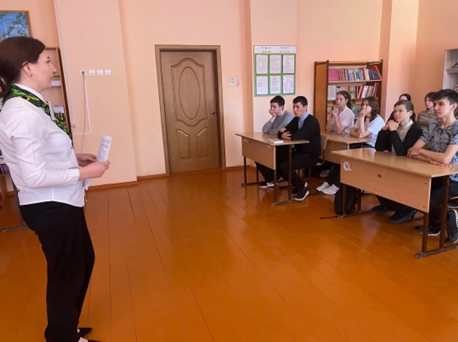 Профессионалпа тӗл пулнă: финанс пӗлӗвӗ пирки калаçнă