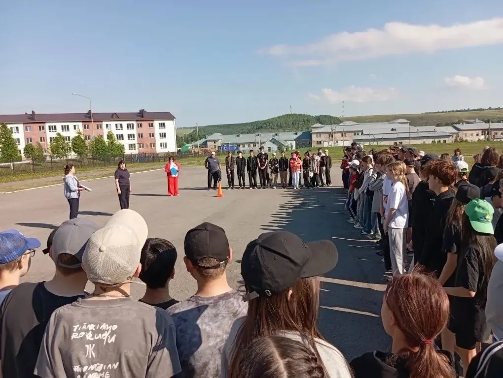 Паркра кросс чупасси стадионринчен ҫӑмӑлрах-и е кӑткӑсрах-и?