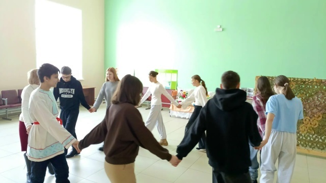 Хушăлкара халăх вăййисене аса илнĕ