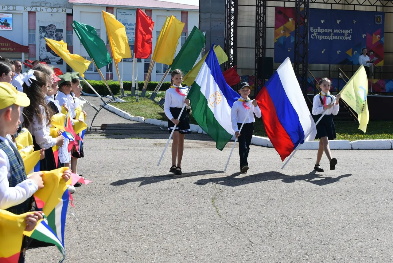 Пишпÿлекре Пионери кунне паллă тунă
