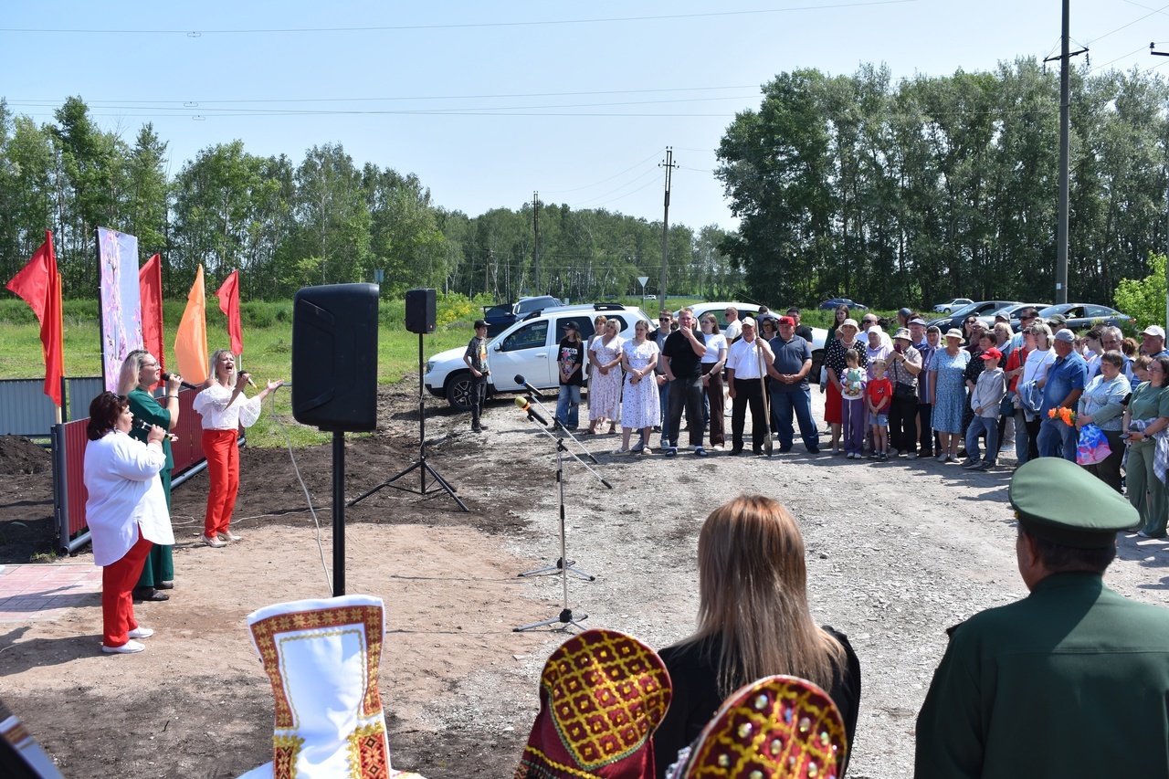 Ивановкăра Астăвăмпа мухтав паркĕ уçнă