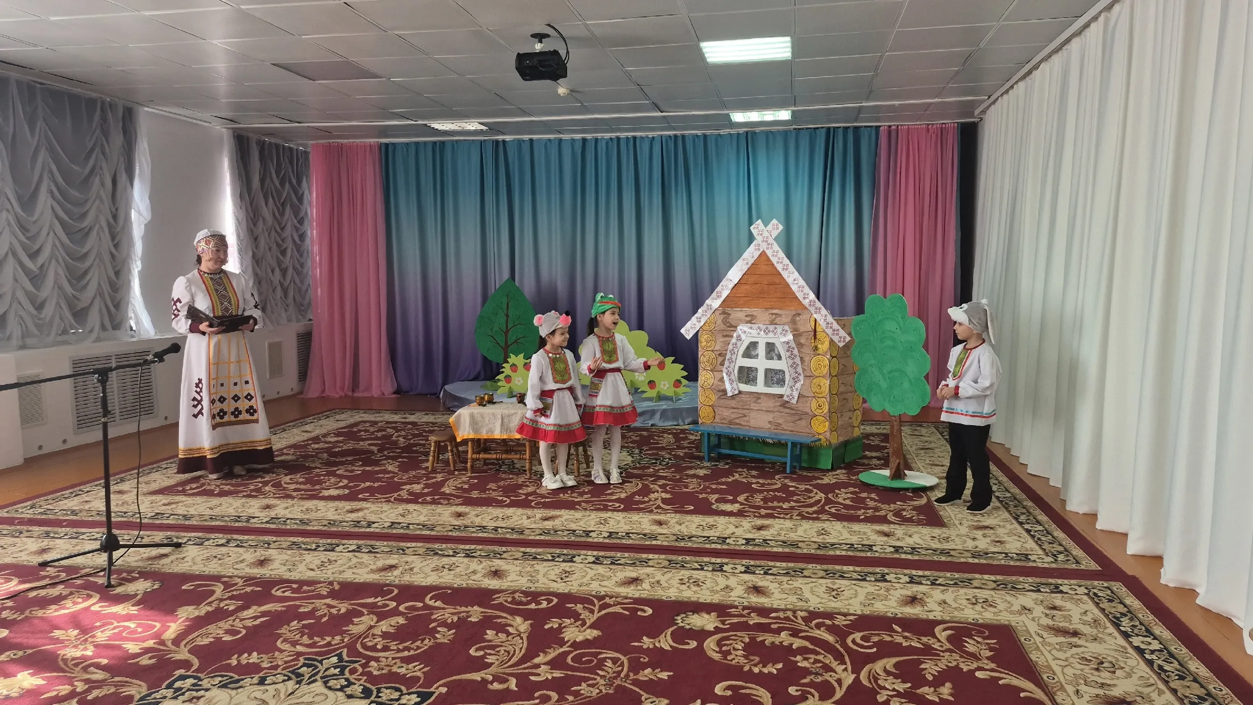 Ҫамрӑк талантсене I степеньлӗ Дипломпа чысланă