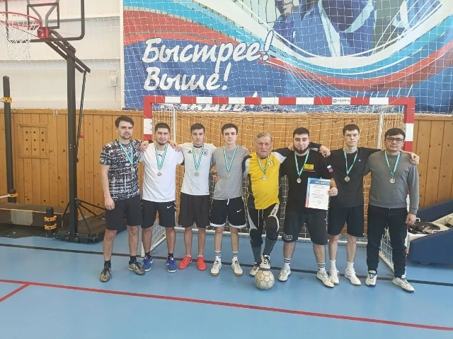 Районта мини-футбол енӗпе ӑмӑртусем иртнĕ