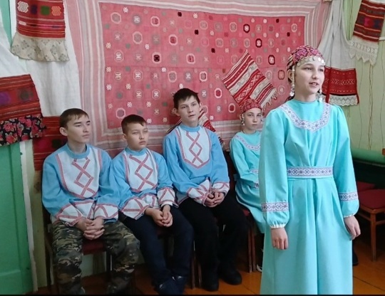 Халӑх мӑнаҫлӑхӗ тăван чӗлхе