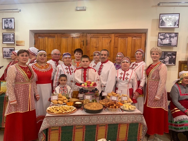 Чӑвашсен йăла ӗҫмеллин — сăра ӑсти