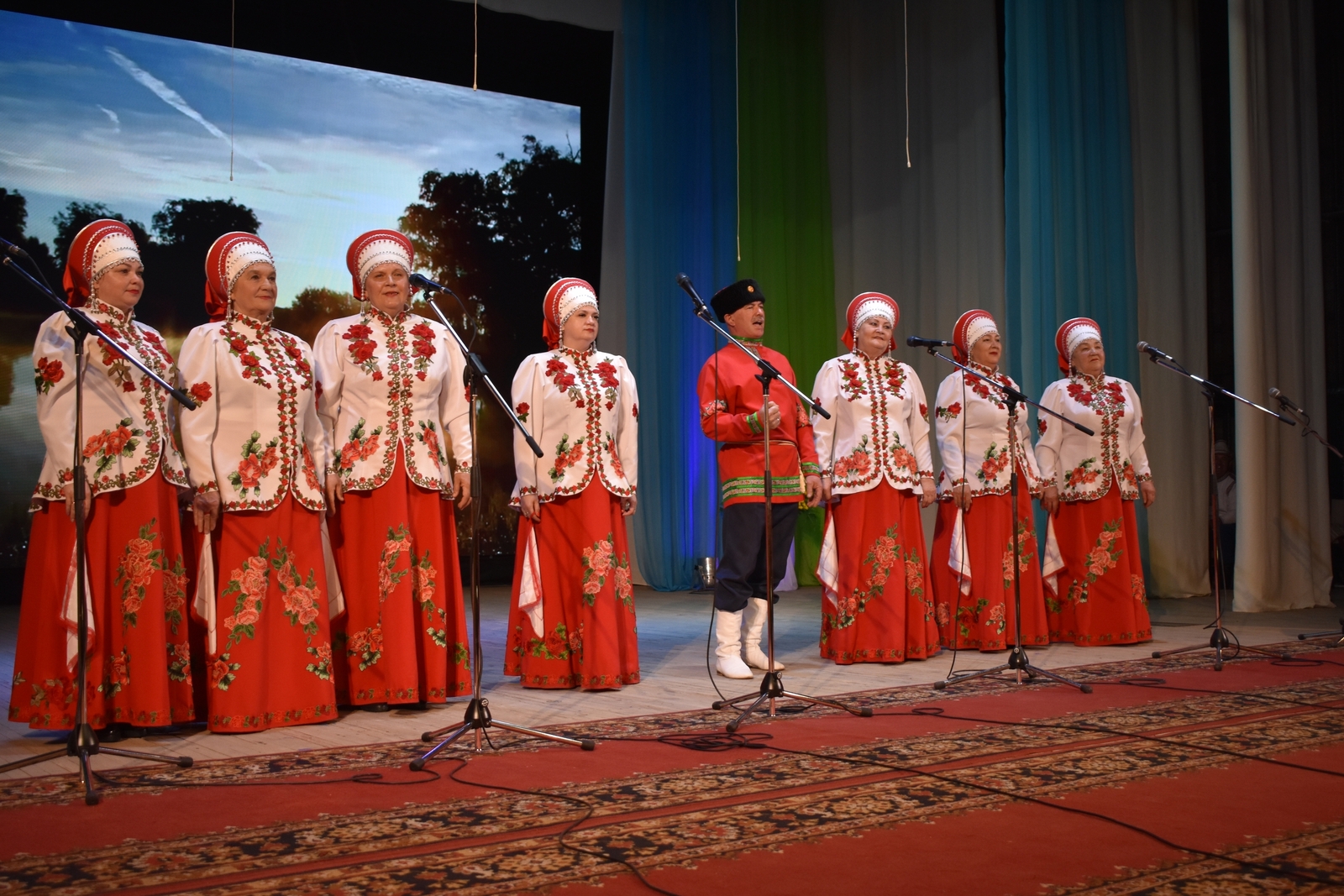 Пишпÿлекре аслӑ ӑрури ҫынсен пултарулӑх фестивалӗ иртнĕ