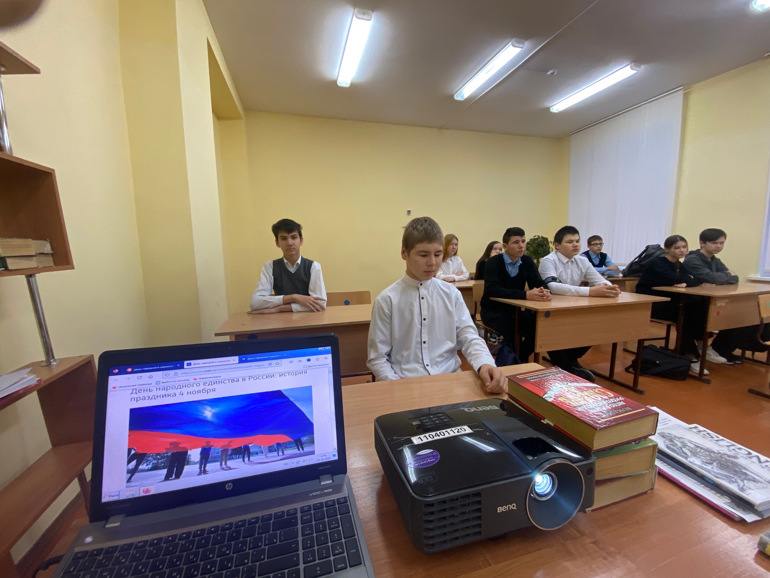 Хушăлка ачисем патриотсем пулса ÿсеççĕ