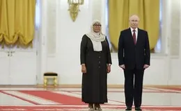 Танзани президенчӗ Хассан Раҫҫее килсе кайнине историллӗ тенӗ