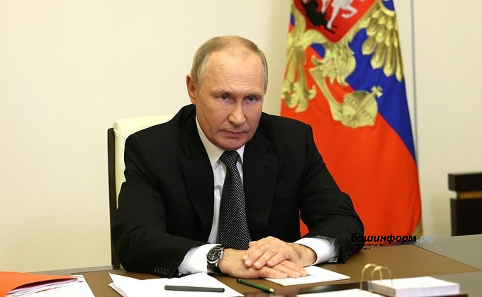 Владимир Путин Ростуризма пăрахăçламалли указ ҫине алӑ пуснă