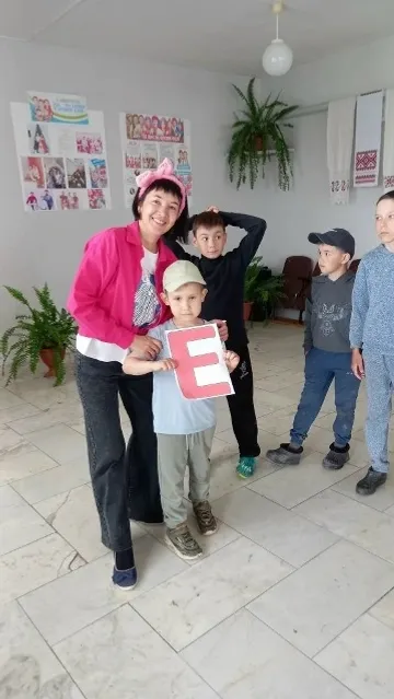 Ҫутӑ уяв «Телейлӗ ачалӑх!»