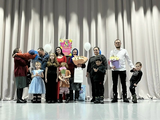 Хушăлкара Пысӑк та туслӑ ҫемье ҫулталӑкне официаллӑ уçнă