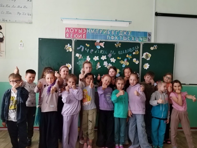 Пишпÿлекри 2-мĕш вăтам шкулта çуллахи лагерь уçăлнă