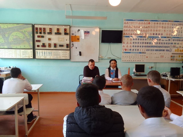 Студентсем пулас ĕç параканпа тĕл пулнă