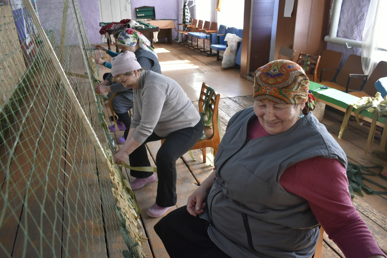 Шухӑш-кӑмӑл - малалла  юрӑпа утасси