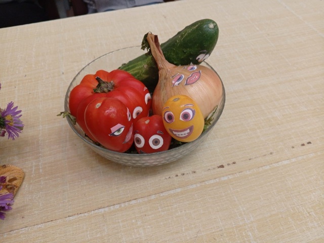 Кĕрхи чечек çыххи тума вĕреннĕ