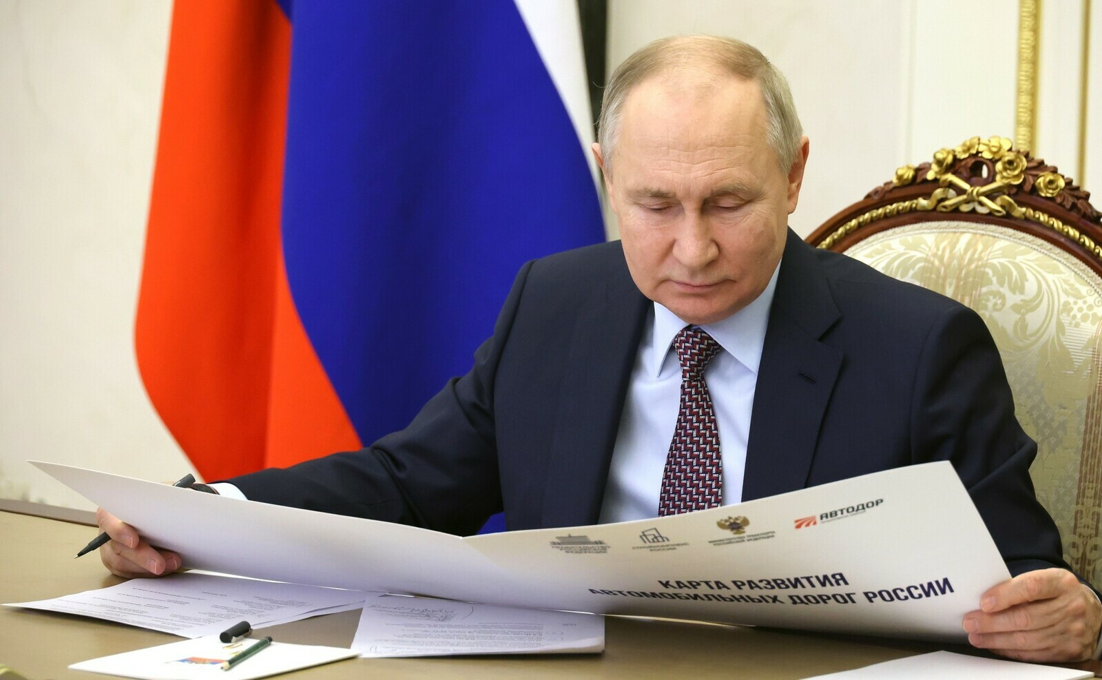 Владимир Путин М-12 трассӑна Хусанччен уҫнӑ