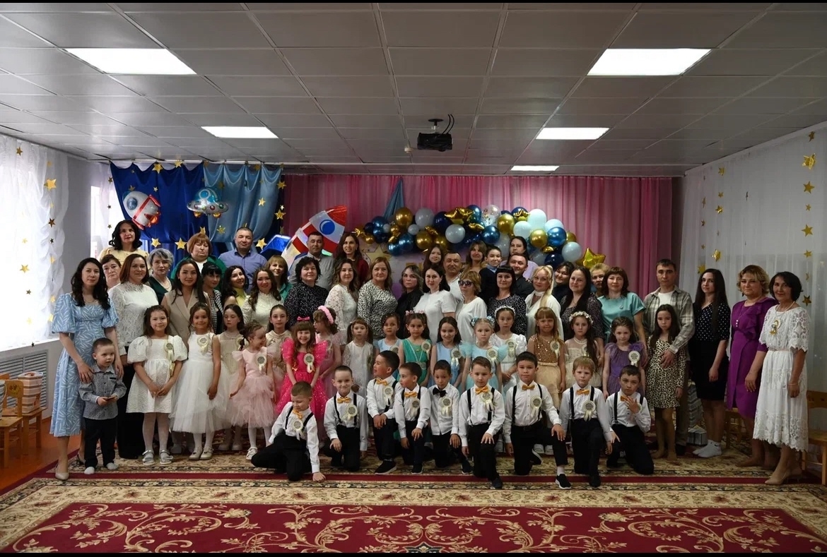 Сентябрӗн 27-мӗшӗ - Шкулчченхи вӗрентӳ ӗҫченӗсен кунӗ