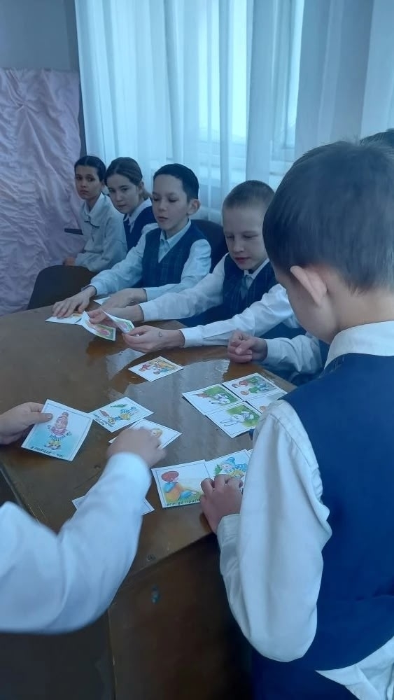 «Тӑван чӗлхене пӗлекенсем» тематика программи