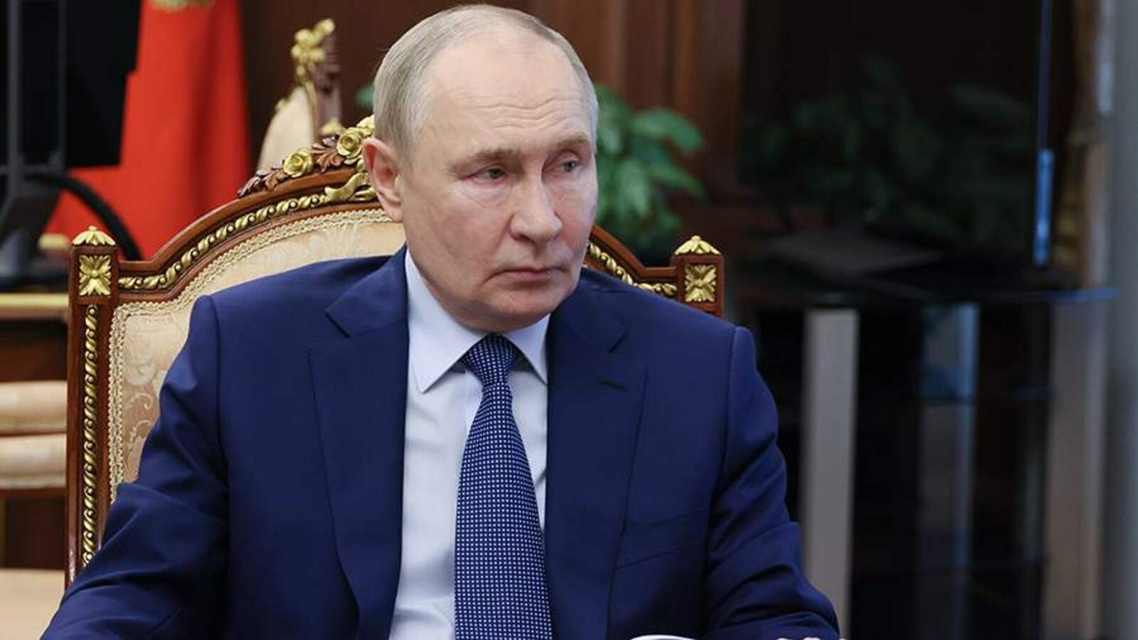 Путин Ким Чен Ынпа тӳрӗ ҫыхӑнусем малалла тӑсӑласса шаннине пӗлтернӗ