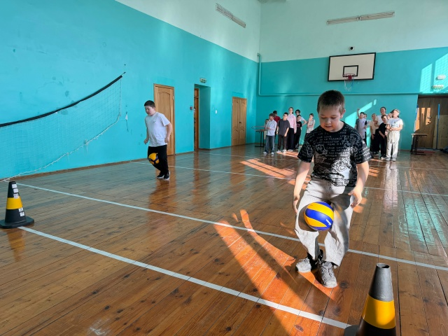 Пишпÿлекри 2-мӗш шкулта «Зарница 2.0» вӑйă иртнĕ