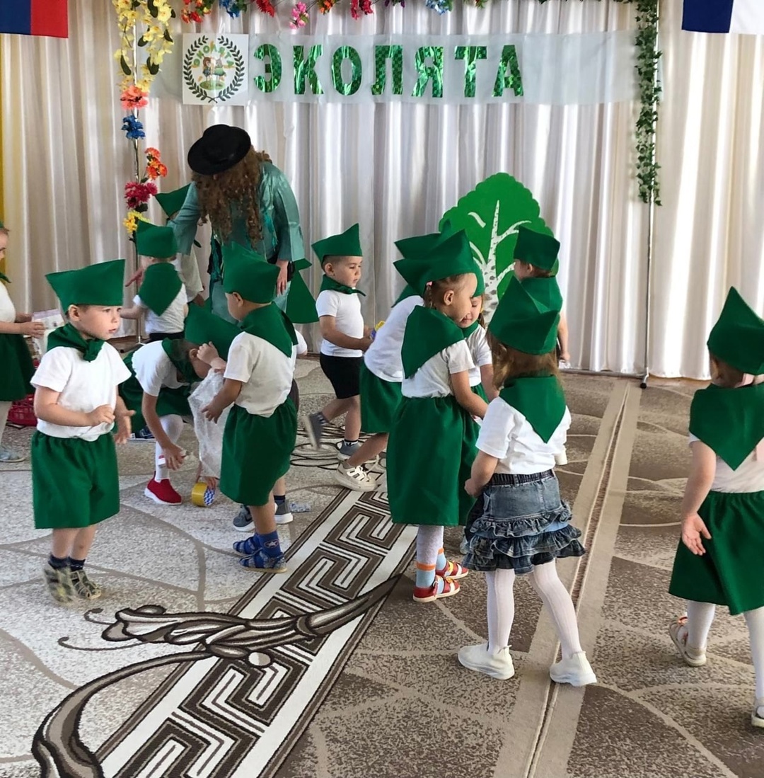 Ача садĕнче тавралӑха хӳтӗлес ӗҫе халалланӑ илӗртӳллӗ йӑпану иртнӗ