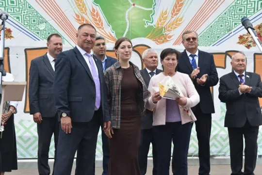 «Сакура» волонтерсене ҫар чаҫӗн командованийӗнчен наградӑсем панă