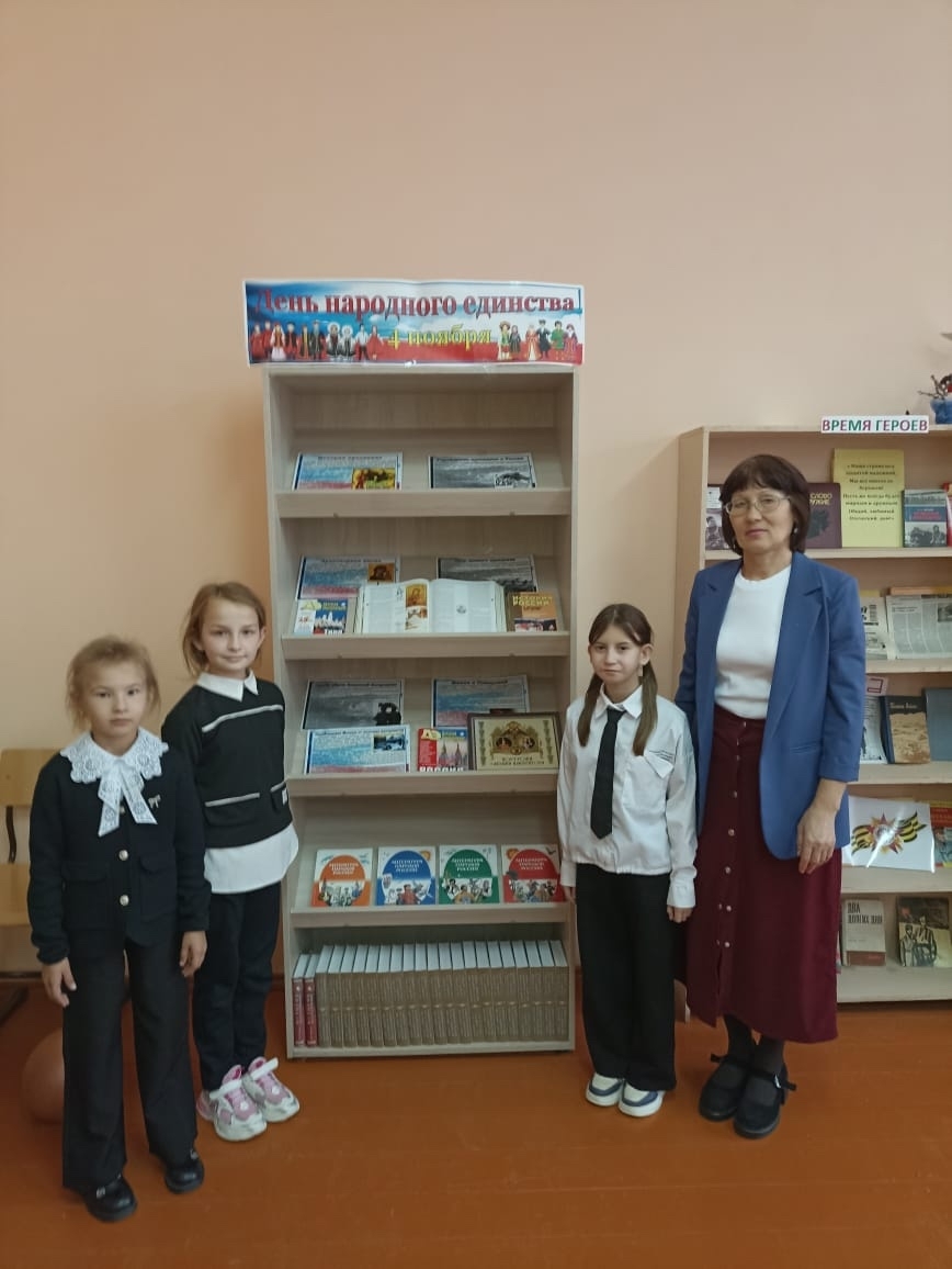 Хушăлка ачисем патриотсем пулса ÿсеççĕ