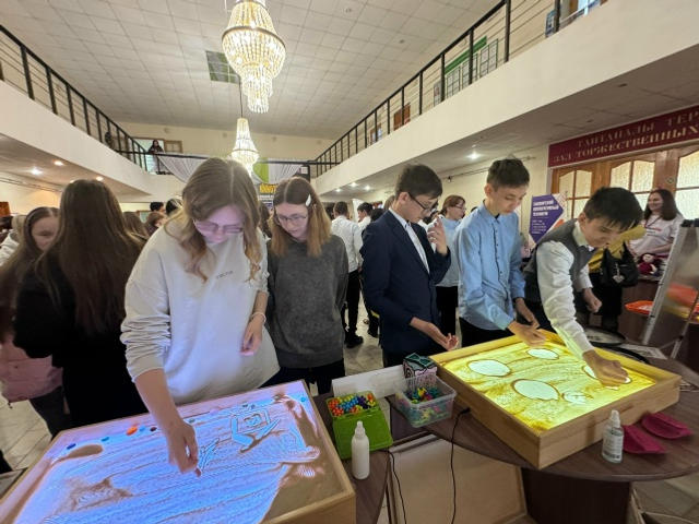 Психолог профессийĕ пĕлтерĕшлĕ-и?