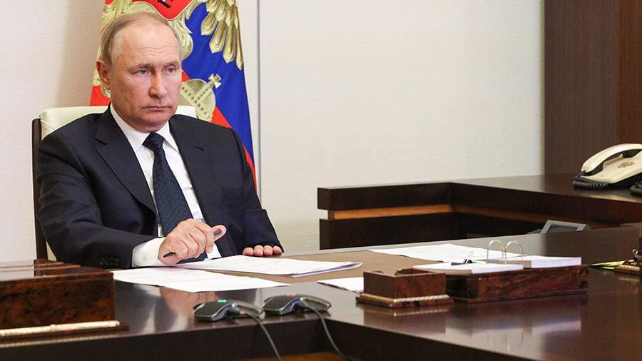 Путин министрсен кабинетне Донбасри шкул ачисен ашшӗ-амӑшӗсене тӳлев йӗркелеме хушнă