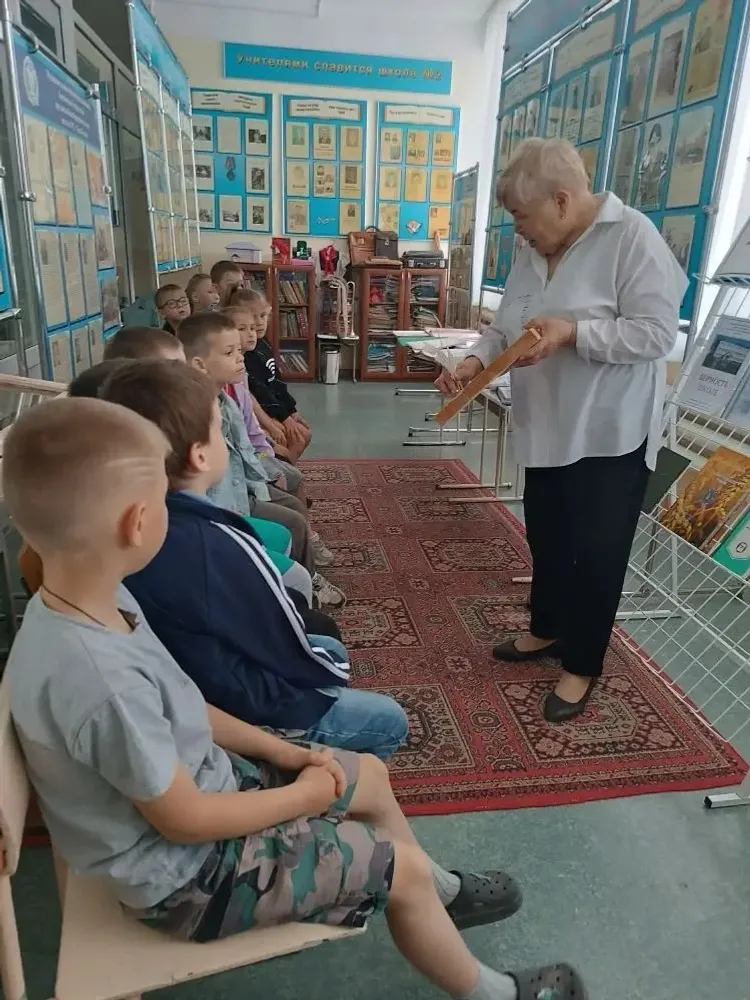 Пулас пĕрремĕш классем шкулпа паллашнă