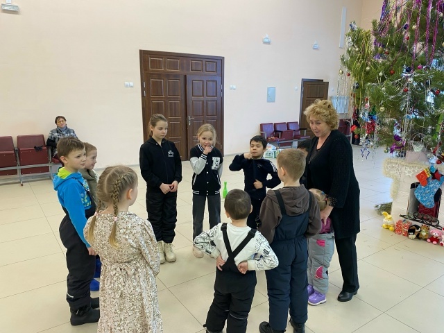 Хушăлкари Культура çуртӗнче ачасем валли кану уявӗ пулнă